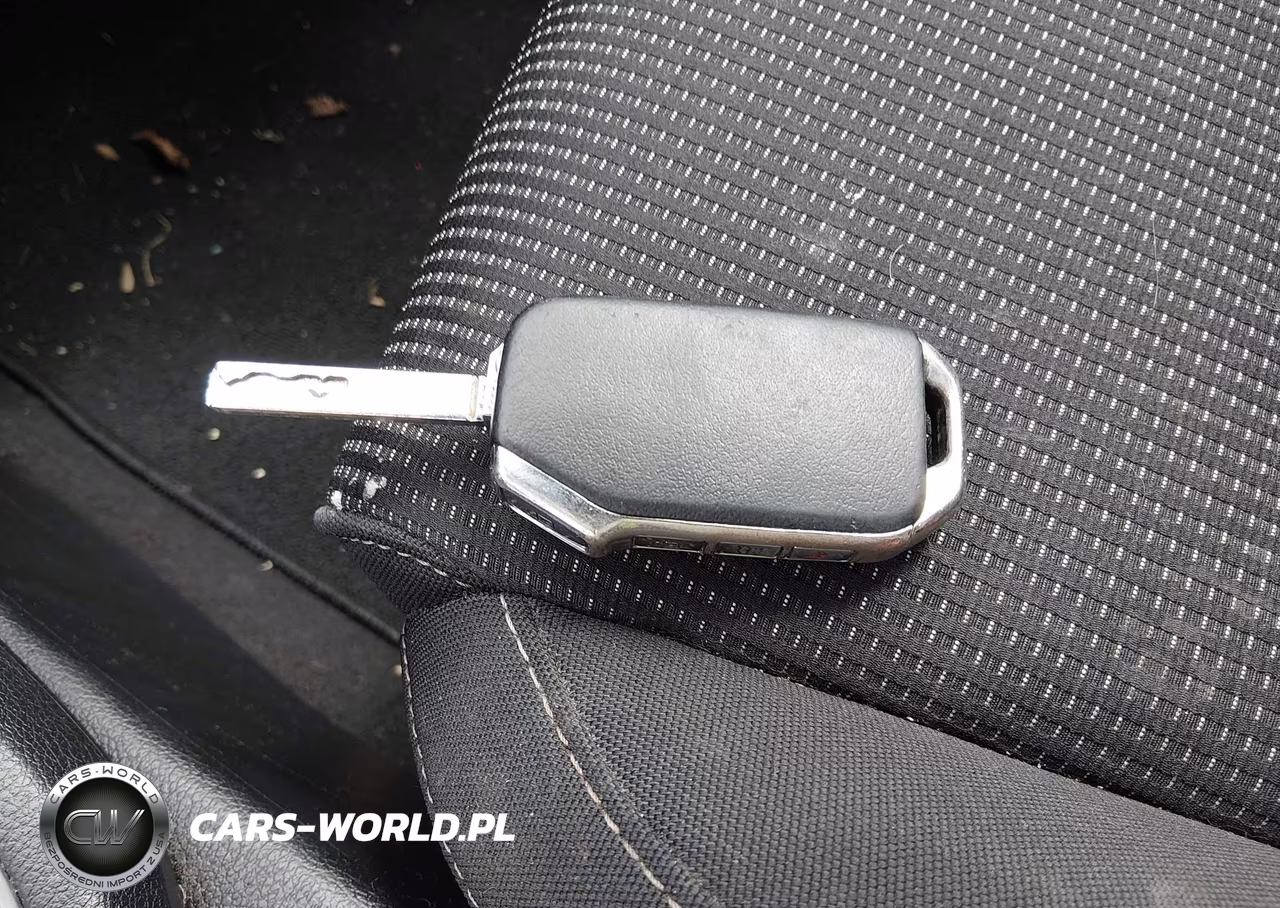 2019 Kia Forte Lxs VIN:3KPF24AD0KE013404 - 11