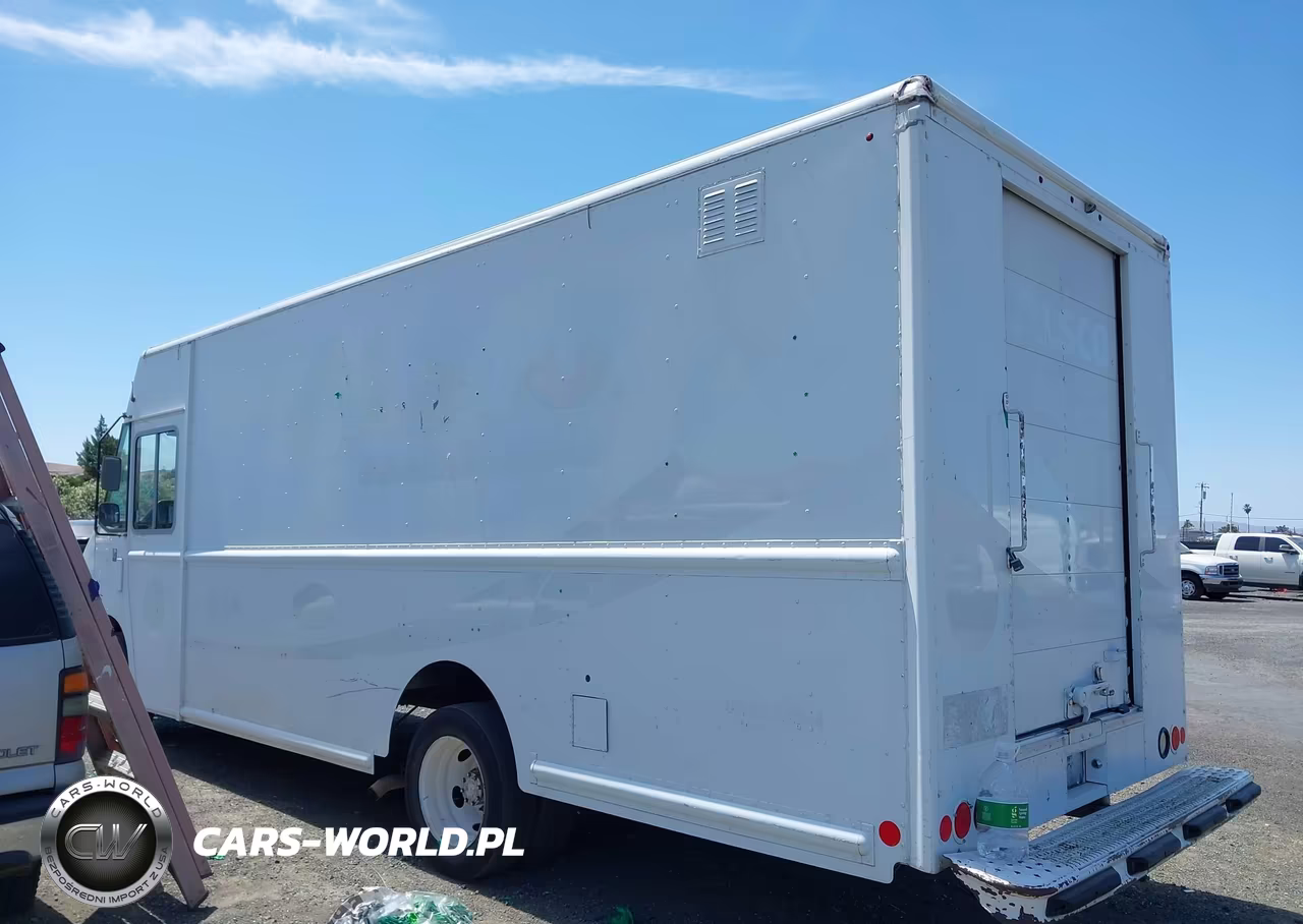 2013 Ford F-59 Commercial Stripped VIN:1F65F5KY5D0A10150 - 3