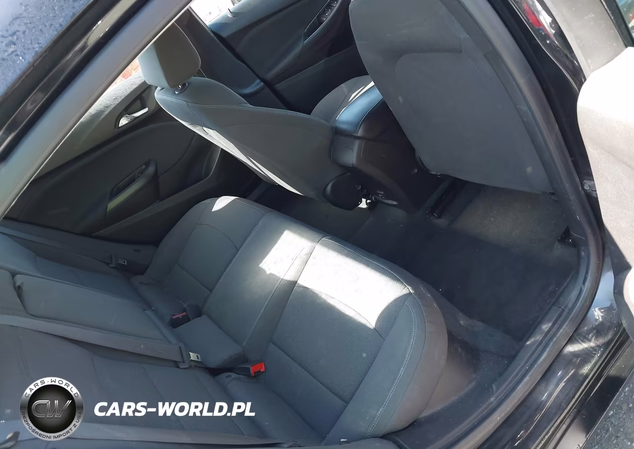2019 Chevrolet Cruze Lt VIN:1G1BE5SM4K7134729 - 8