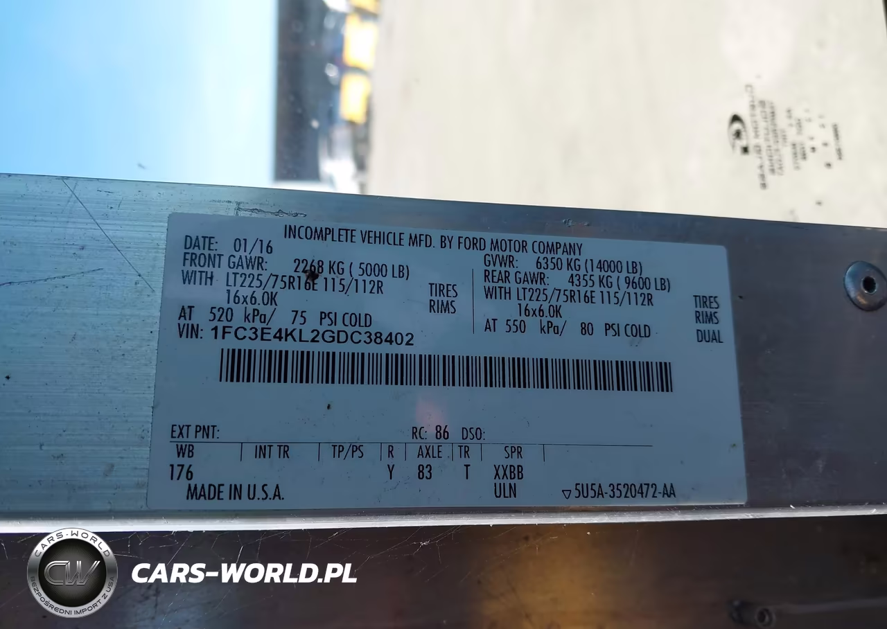2016 Ford E-450 Stripped VIN:1FC3E4KL2GDC38402 - 8