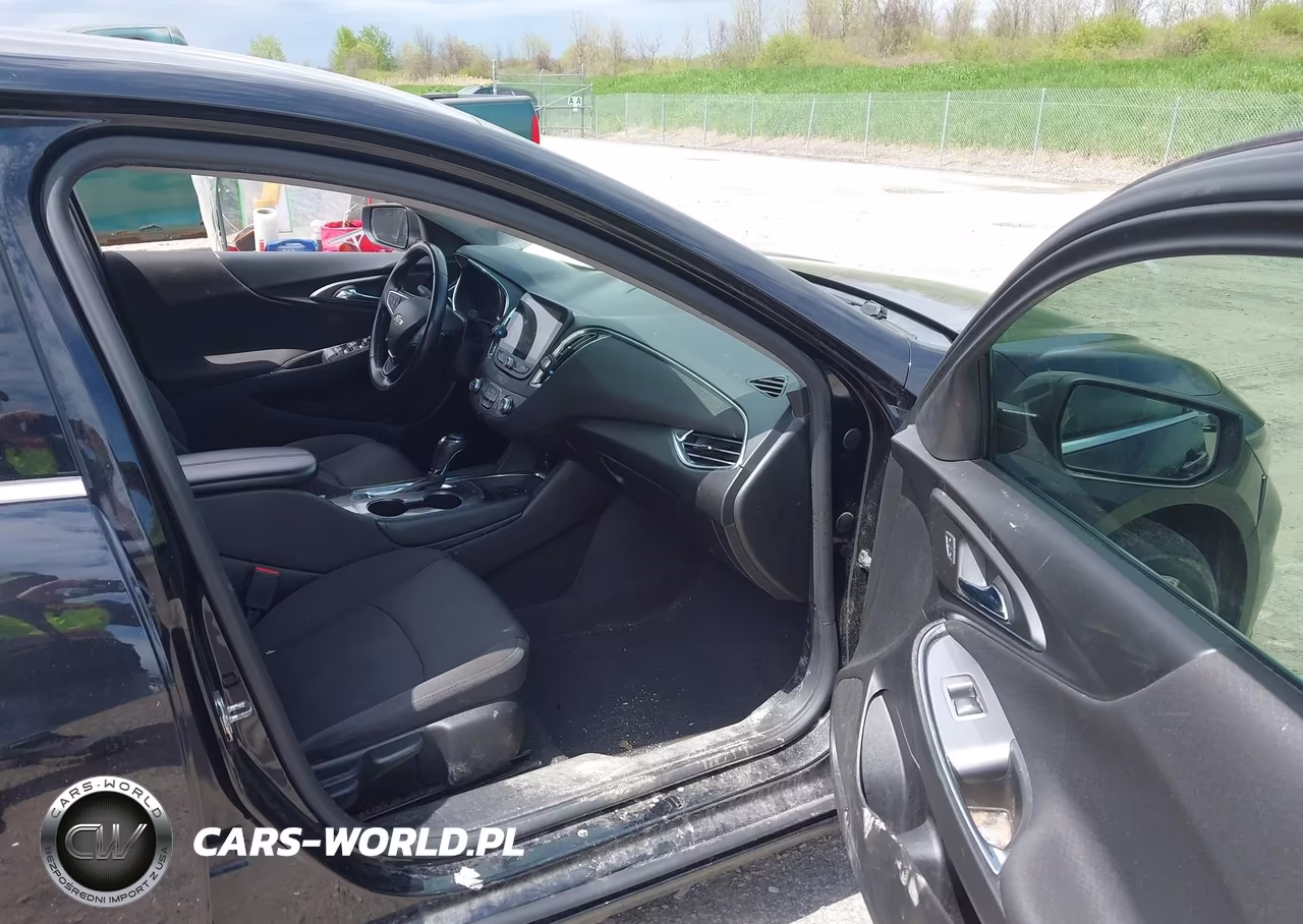 2018 Chevrolet Malibu Lt VIN:1G1ZD5ST5JF271384 - 5
