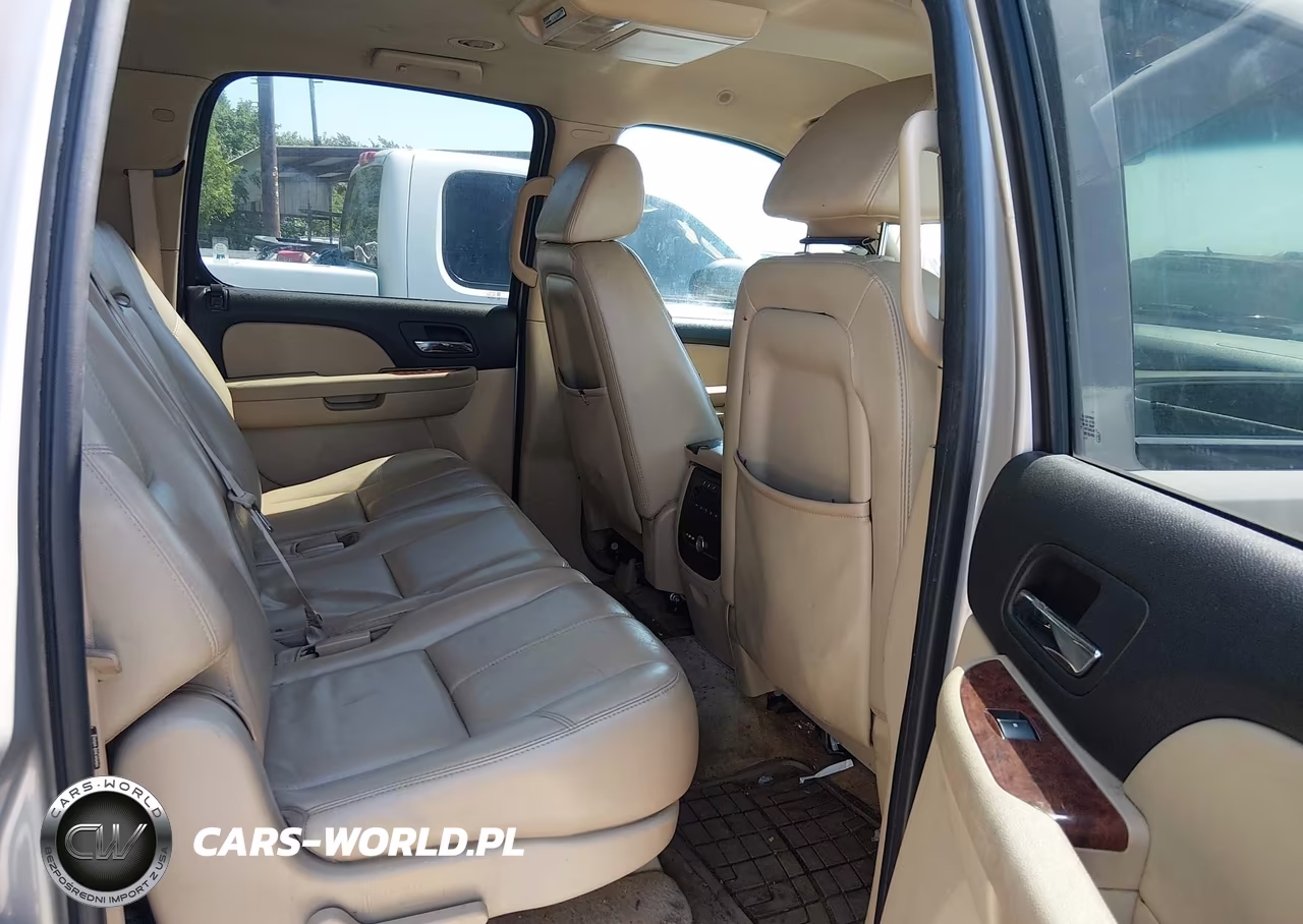 2007 Chevrolet Suburban 1500 Lt VIN:1GNFC16J87J168682 - 8