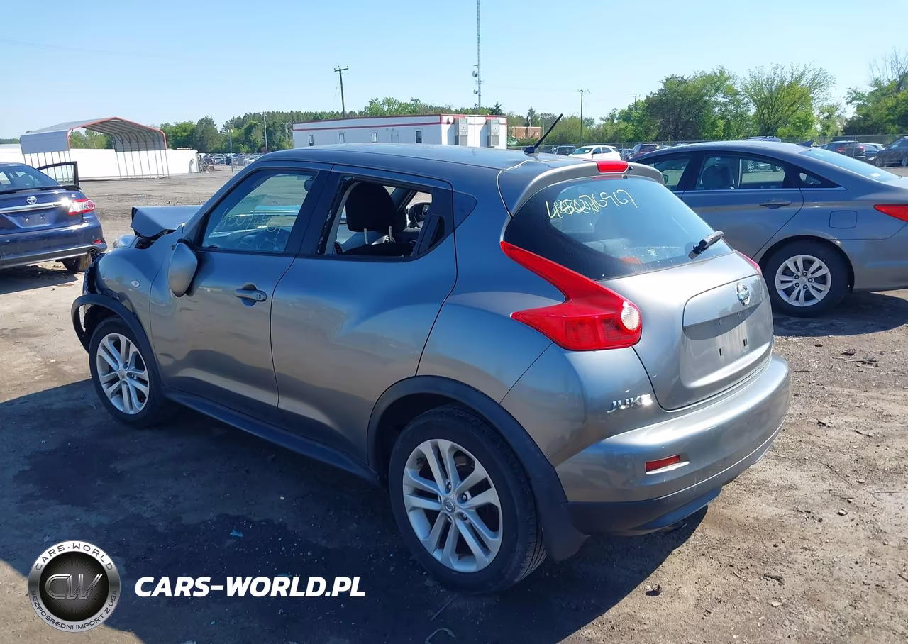 2014 Nissan Juke S VIN:JN8AF5MV8ET355711 - 3