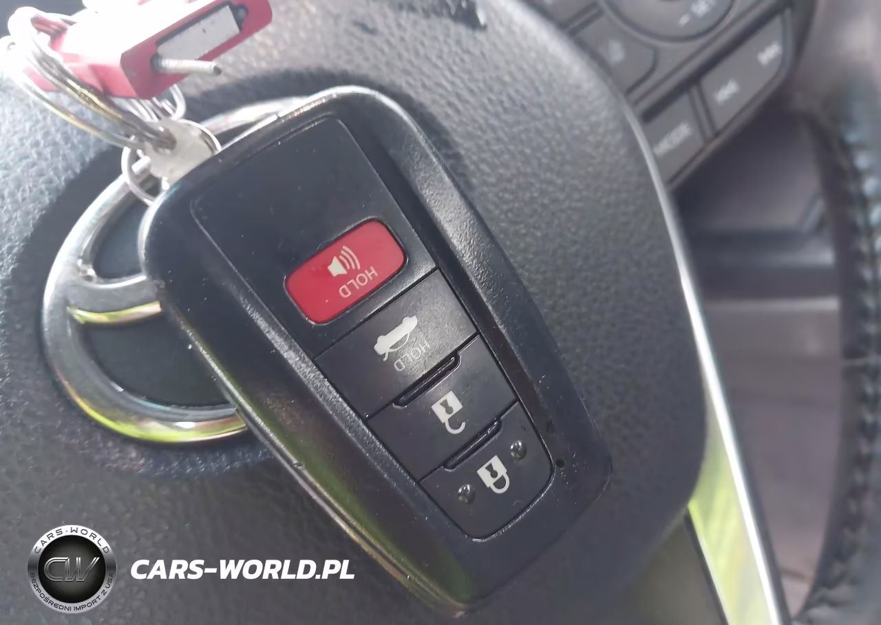 2018 Toyota Camry Se VIN:4T1B11HK9JU642885 - 11