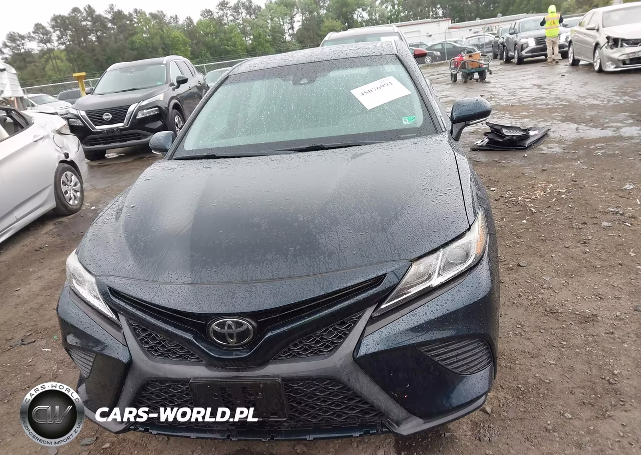 2018 Toyota Camry Se VIN:4T1B11HK9JU642885 - 12