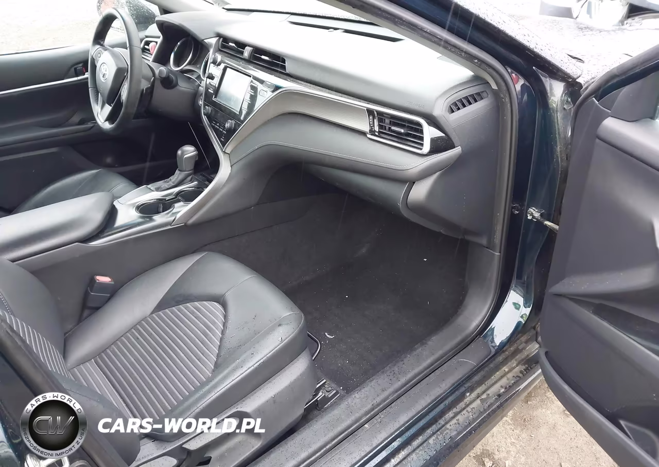 2018 Toyota Camry Se VIN:4T1B11HK9JU642885 - 5