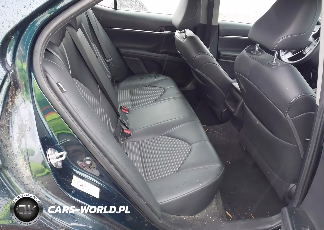 2018 Toyota Camry Se VIN:4T1B11HK9JU642885 - 8