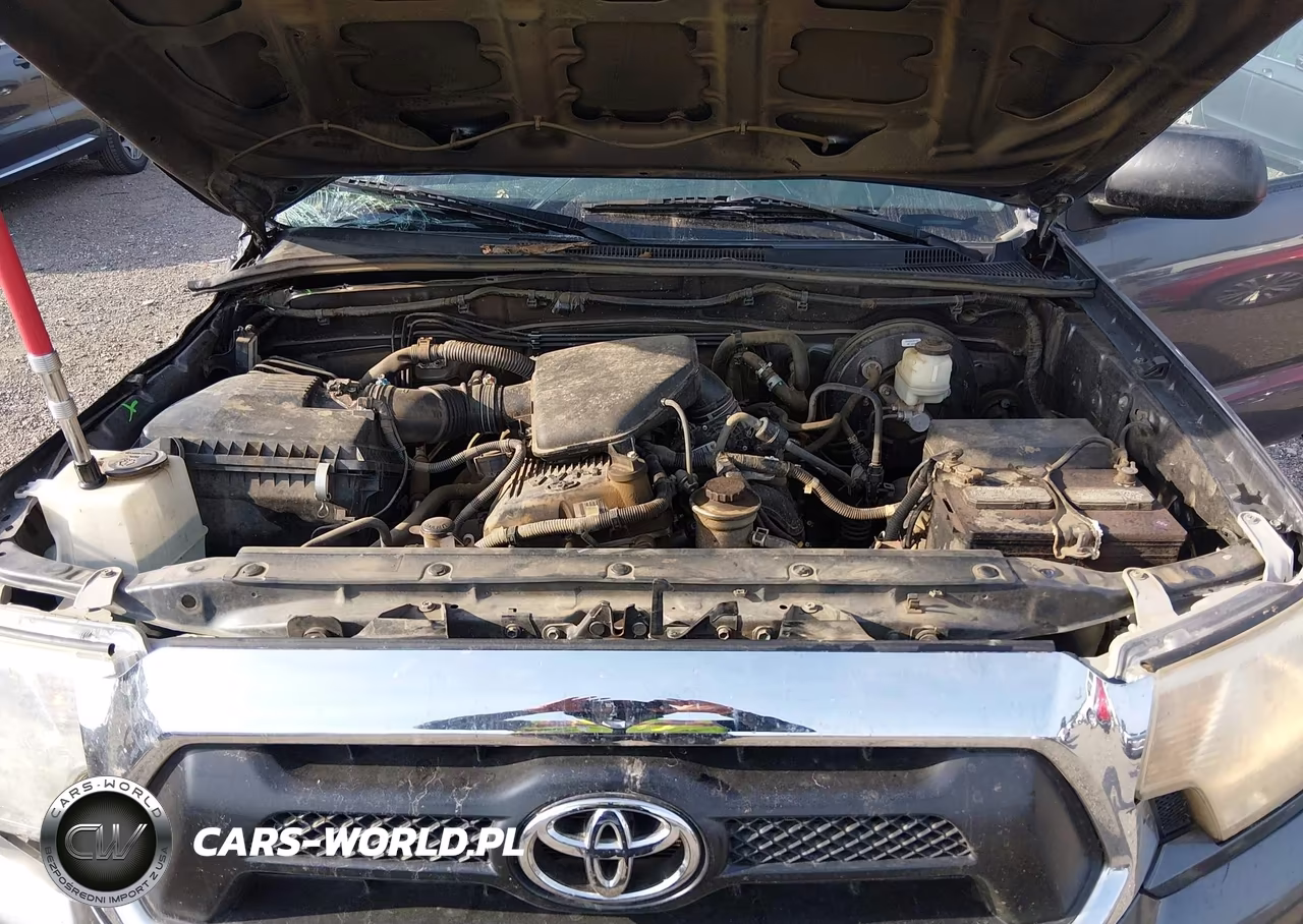 2015 Toyota Tacoma Prerunner VIN:5TFJX4GN9FX037606 - 10