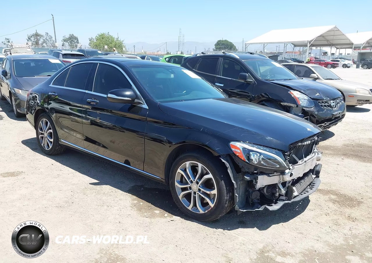 2015 Mercedes-Benz C 300 4Matic