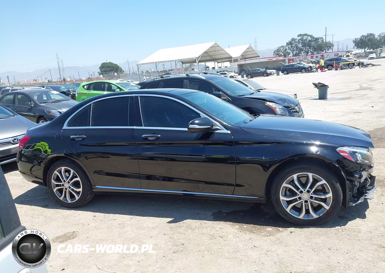 2015 Mercedes-Benz C 300 4Matic VIN:55SWF4KB9FU040603 - 14