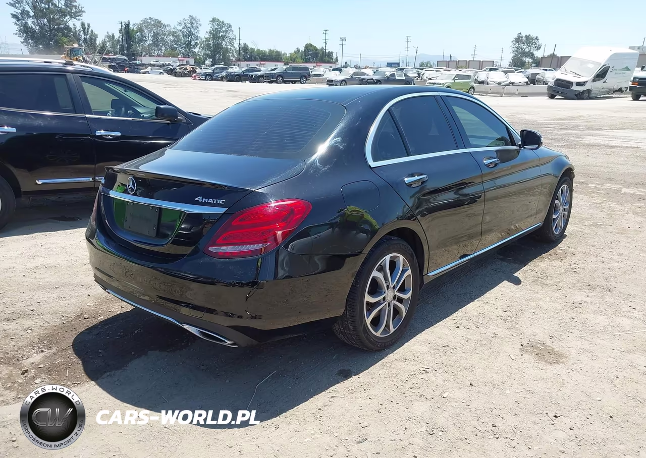 2015 Mercedes-Benz C 300 4Matic VIN:55SWF4KB9FU040603 - 4