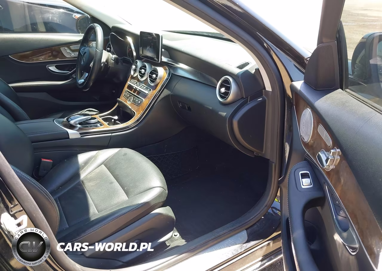2015 Mercedes-Benz C 300 4Matic VIN:55SWF4KB9FU040603 - 5