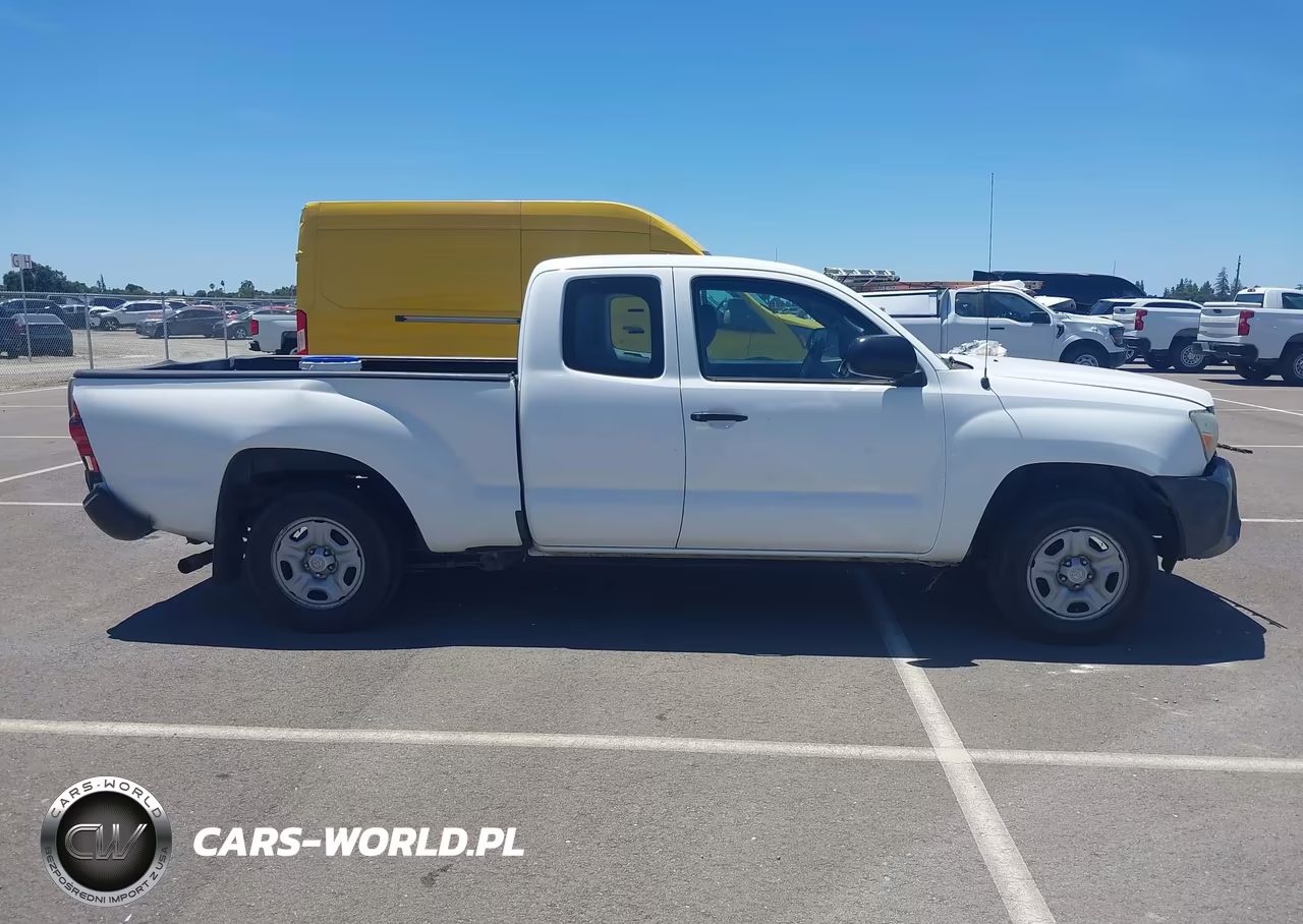 2015 Toyota Tacoma VIN:5TFTX4CN1FX067584 - 13