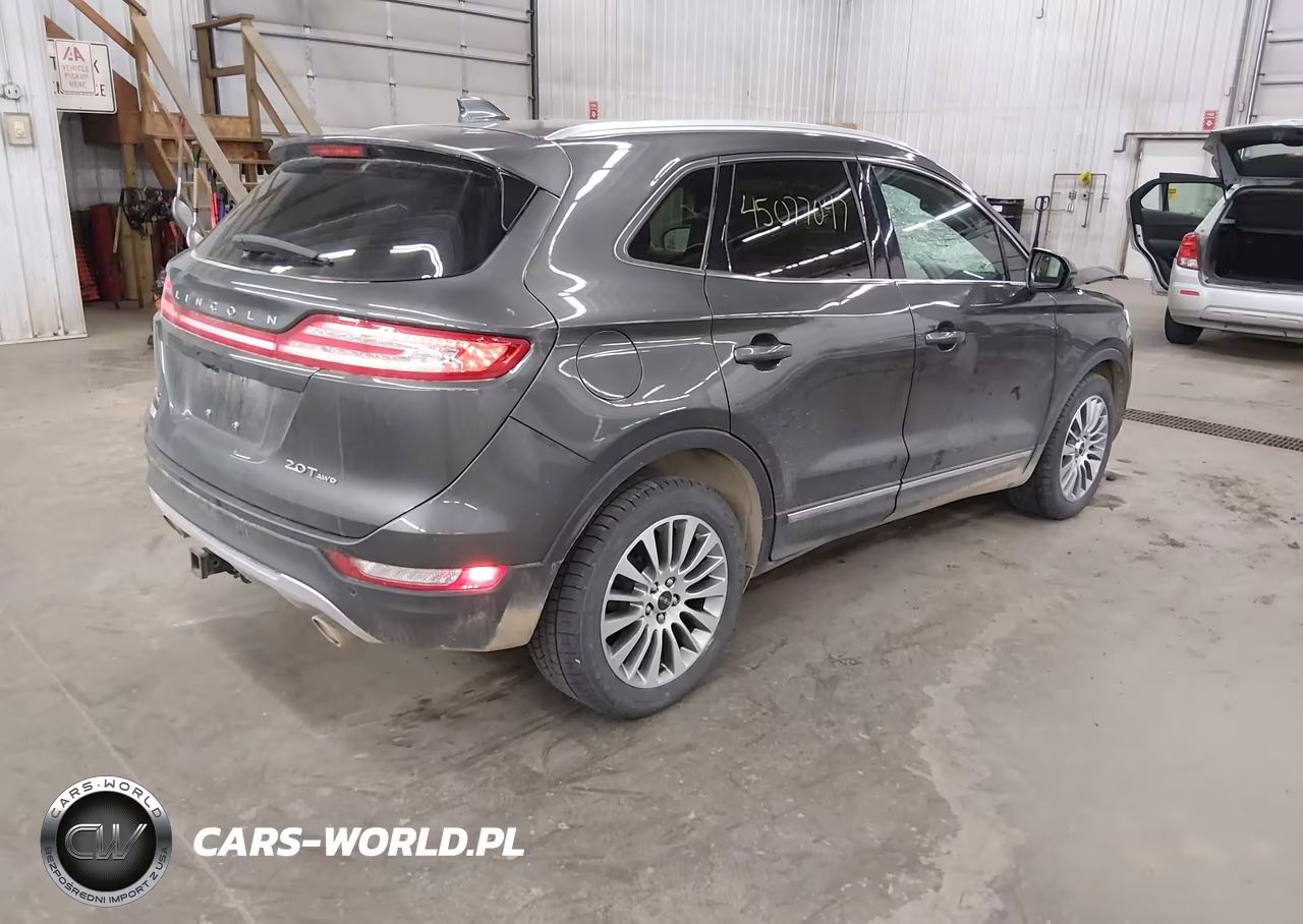 2017 Lincoln Mkc Reserve VIN:5LMCJ3D98HUL00306 - 4