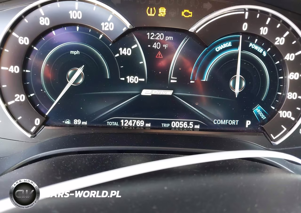 2018 BMW 530E Iperformance VIN:WBAJA9C57JB252747 - 16
