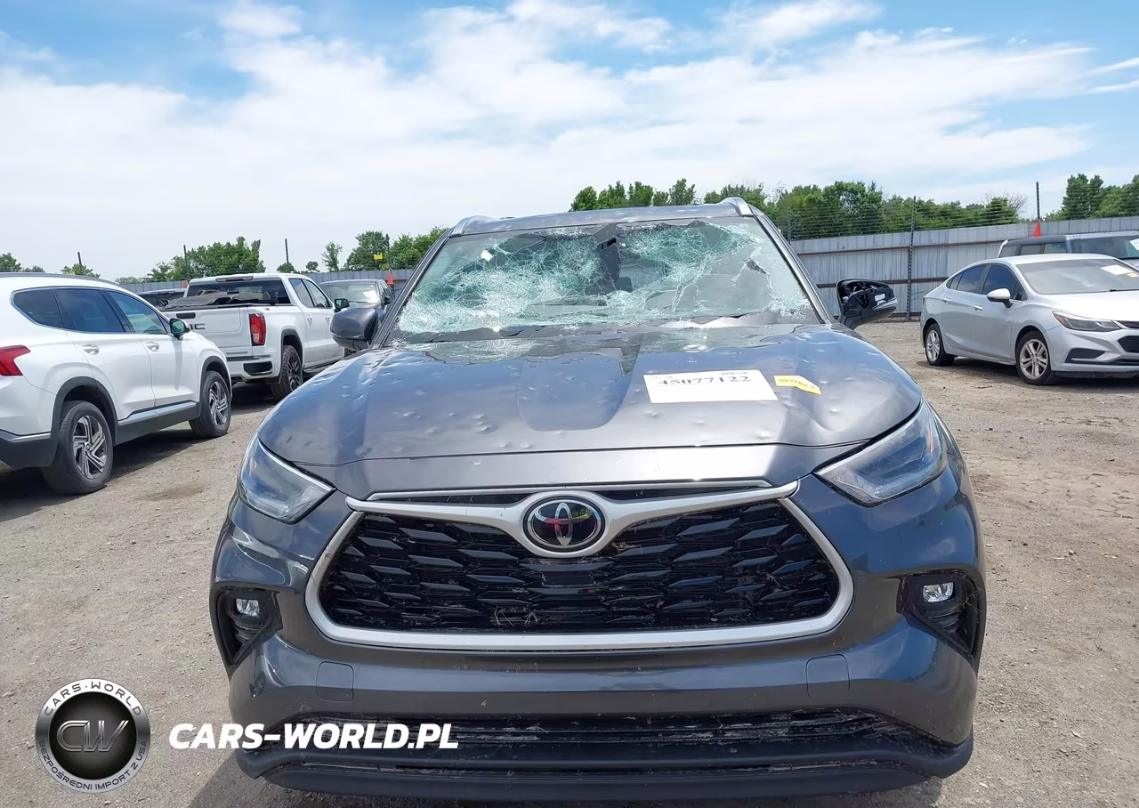 2021 Toyota Highlander Xle VIN:5TDGZRAHXMS082285 - 12