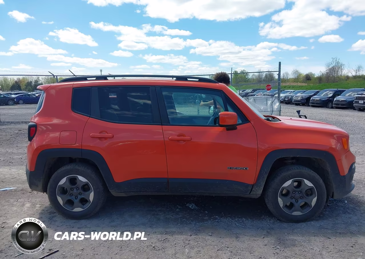 2015 Jeep Renegade Latitude VIN:ZACCJBBH7FPC20747 - 13