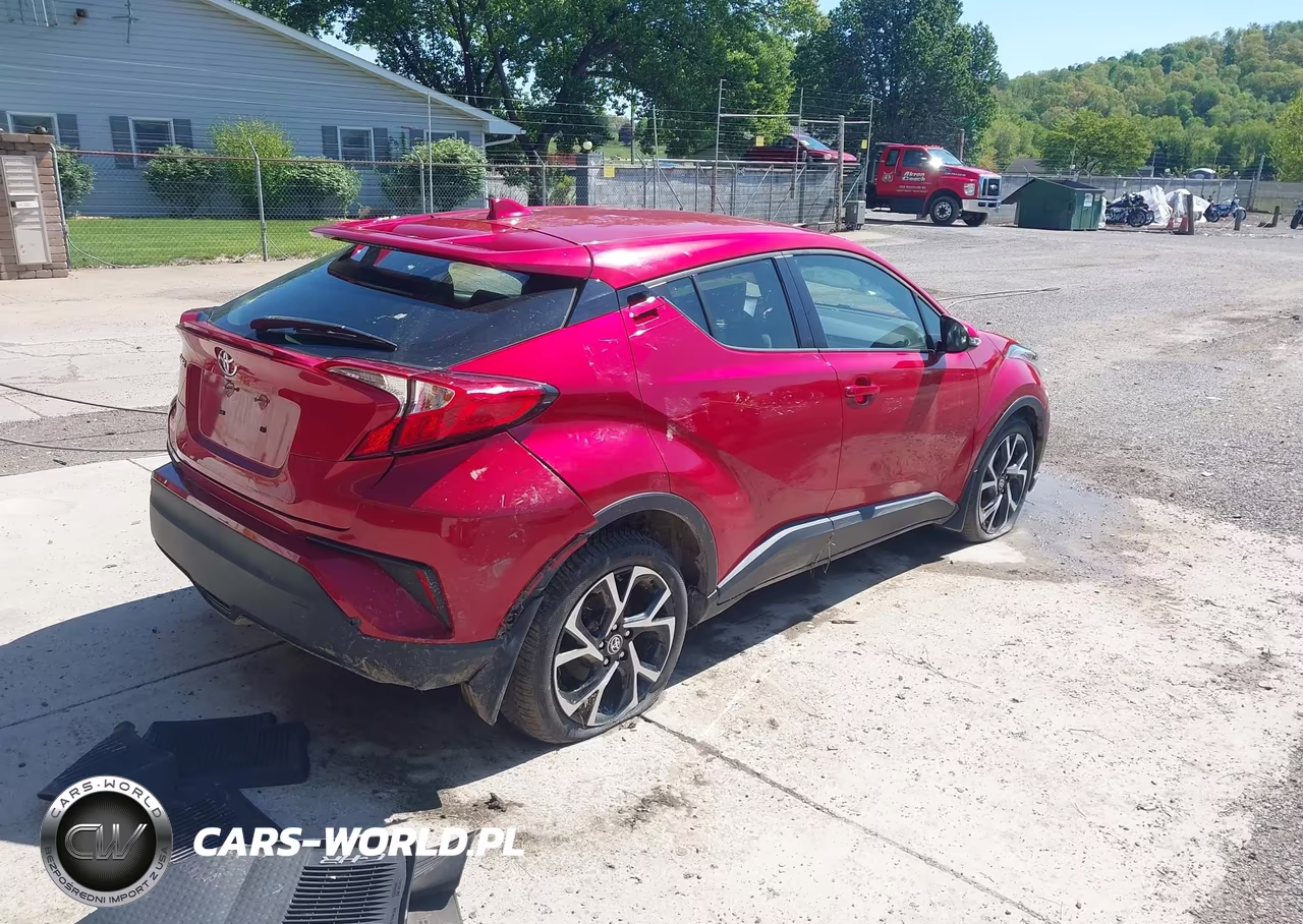 2020 Toyota C-Hr Xle VIN:JTNKHMBX7L1094164 - 4