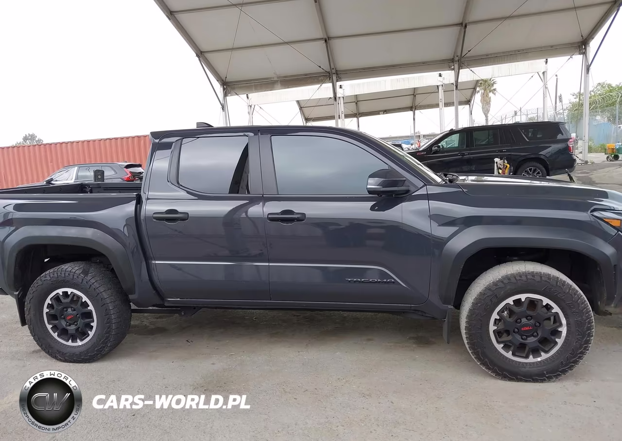 2024 Toyota Tacoma Trd Off Road VIN:3TMLB5JN5RM030555 - 13