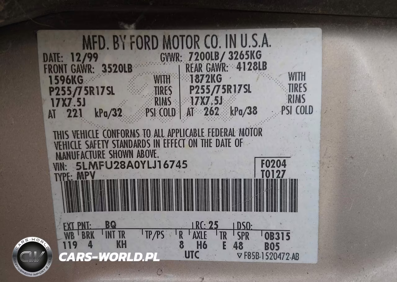 2000 Lincoln Navigator VIN:5LMFU28A0YLJ16745 - 9
