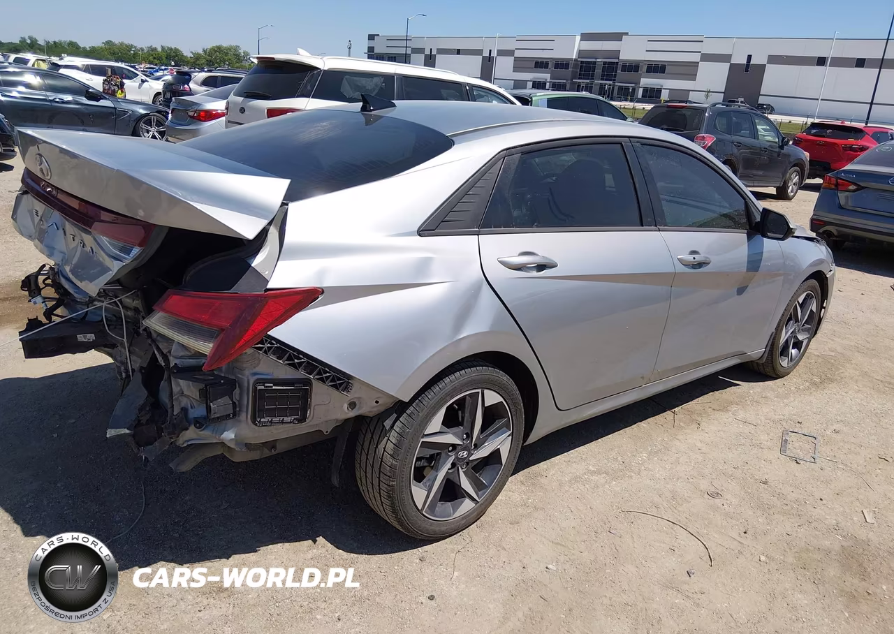 2023 Hyundai Elantra Sel VIN:5NPLS4AG1PH090122 - 4