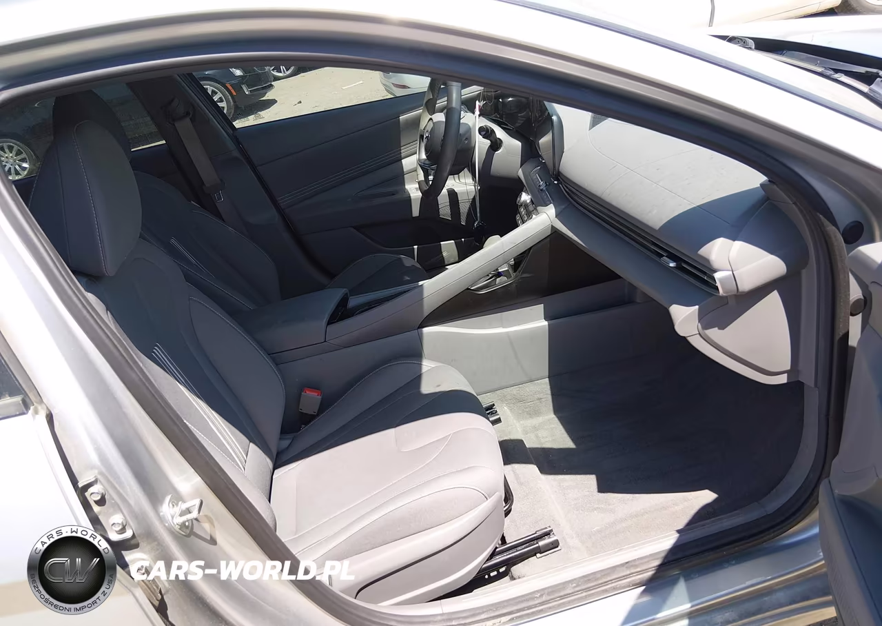 2023 Hyundai Elantra Sel VIN:5NPLS4AG1PH090122 - 5
