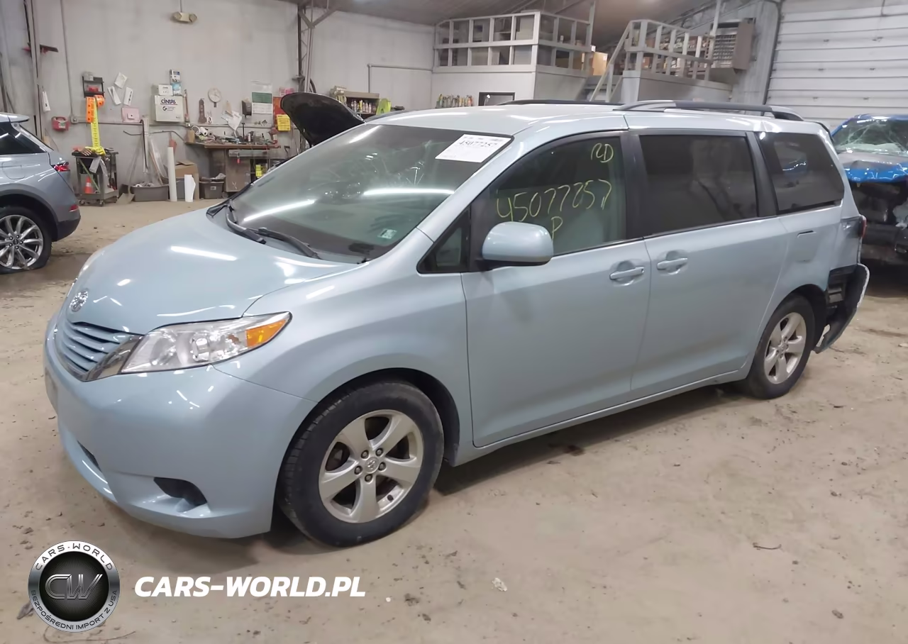 2016 Toyota Sienna Le 8 Passenger VIN:5TDKK3DC6GS713873 - 2