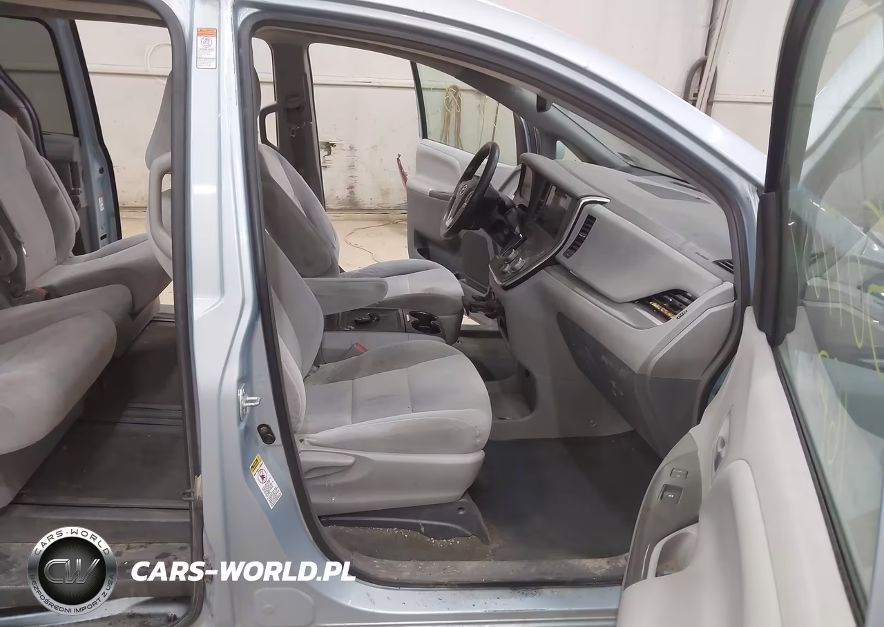 2016 Toyota Sienna Le 8 Passenger VIN:5TDKK3DC6GS713873 - 5