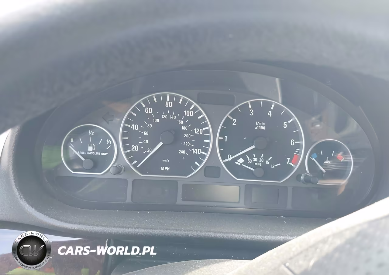 2005 BMW 330Xi VIN:WBAEW53495PN37560 - 15
