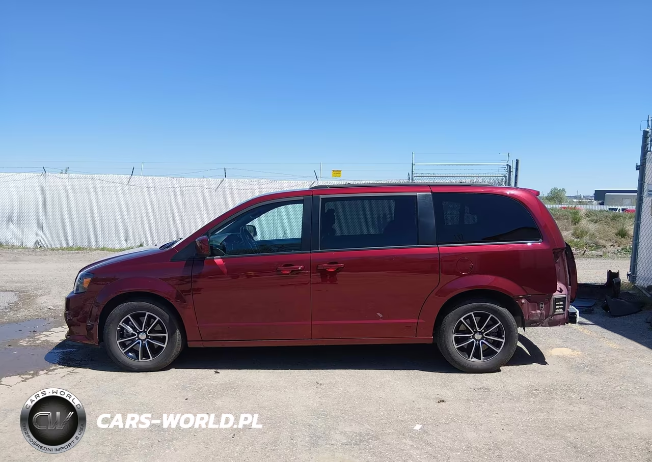 2018 Dodge Grand Caravan Gt VIN:2C4RDGEGXJR335638 - 15