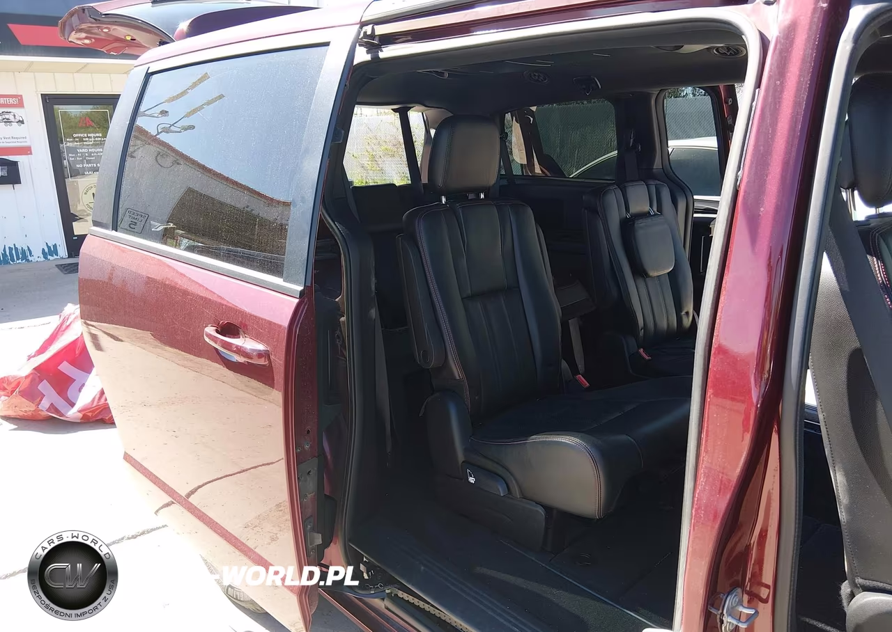 2018 Dodge Grand Caravan Gt VIN:2C4RDGEGXJR335638 - 8