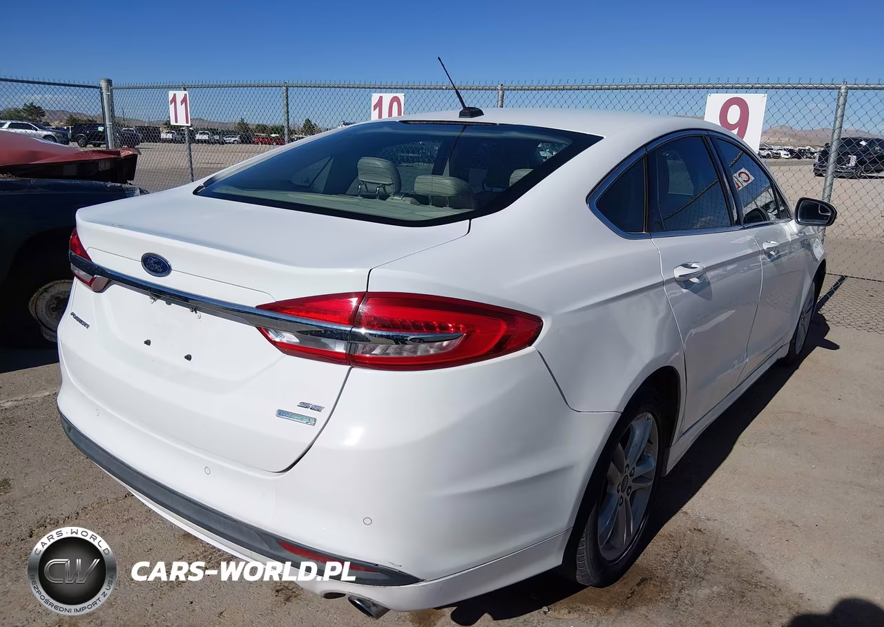 2018 Ford Fusion Se VIN:3FA6P0HD7JR171249 - 4