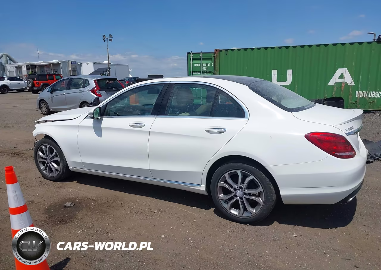 2017 Mercedes-Benz C 300 4Matic VIN:55SWF4KB1HU198324 - 14