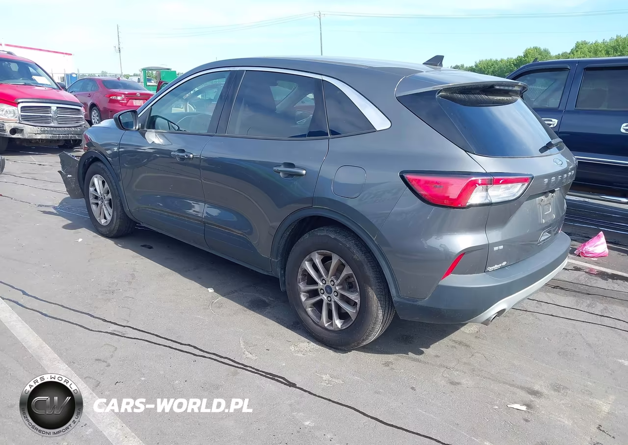 2022 Ford Escape Se VIN:1FMCU0G69NUB87021 - 3