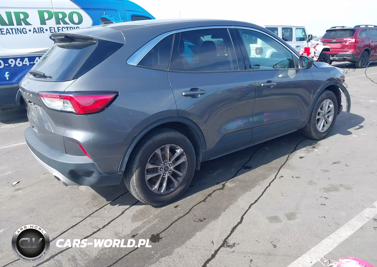 2022 Ford Escape Se VIN:1FMCU0G69NUB87021 - 4