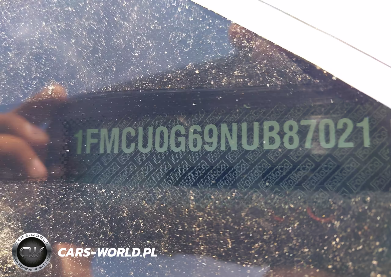 2022 Ford Escape Se VIN:1FMCU0G69NUB87021 - 9