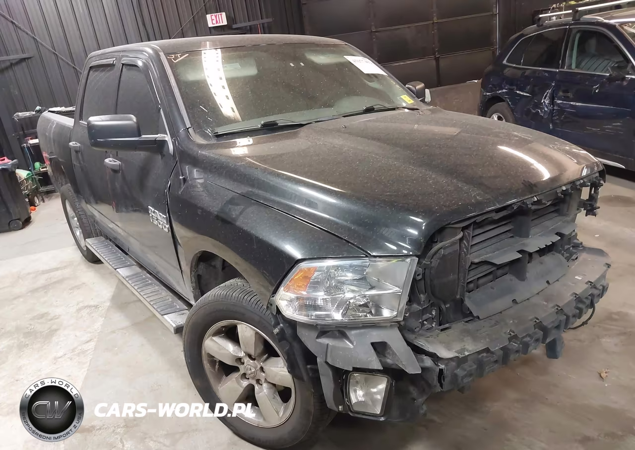 2017 Ram 1500 Express 4X4 5'7 Box