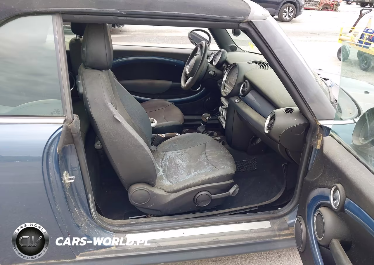2009 Mini Cooper VIN:WMWMR33529TU96041 - 5