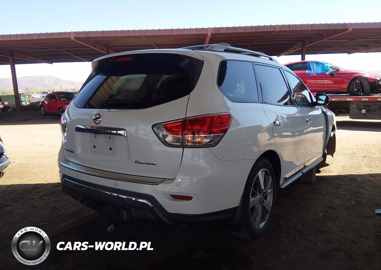 2015 Nissan Pathfinder Platinum VIN:5N1AR2MN3FC712906 - 4