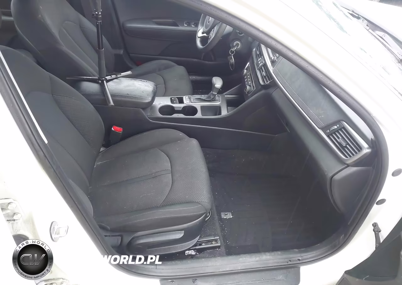 2017 Kia Optima Lx VIN:KNAGT4L39H5147772 - 5