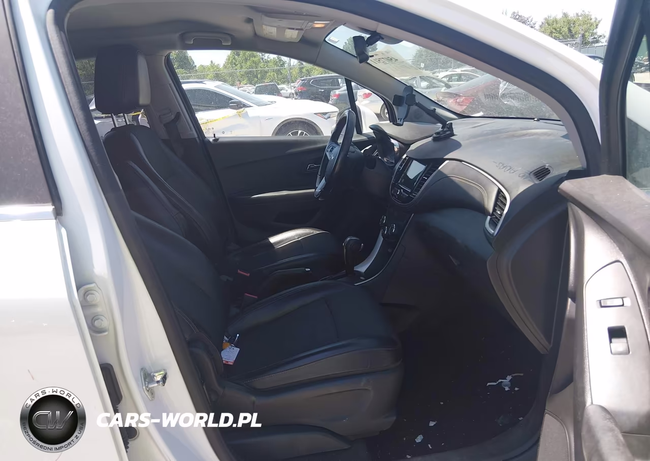 2019 Chevrolet Trax Lt VIN:KL7CJPSB6KB755739 - 5
