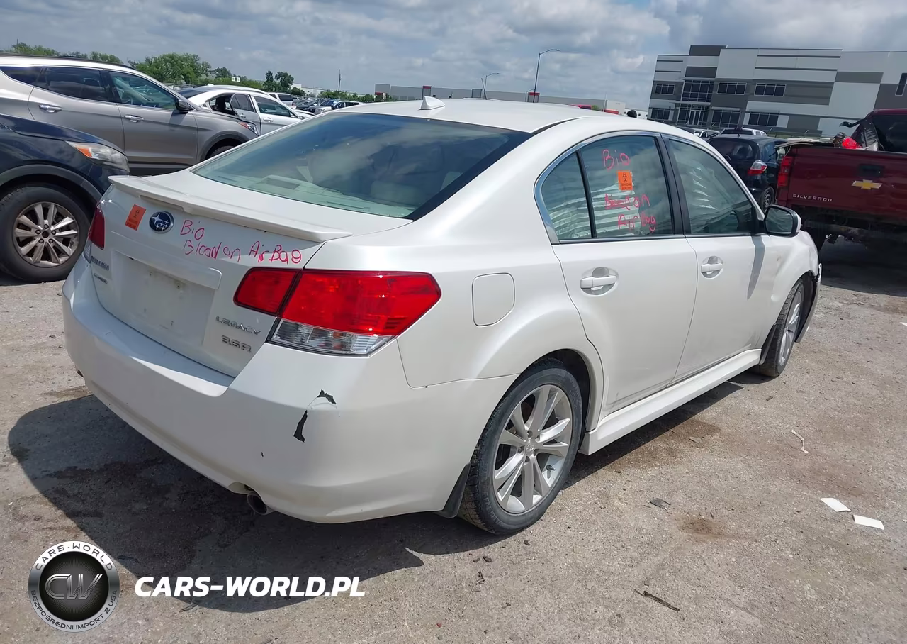 2014 Subaru Legacy 3.6R Limited VIN:4S3BMDN62E2017900 - 4