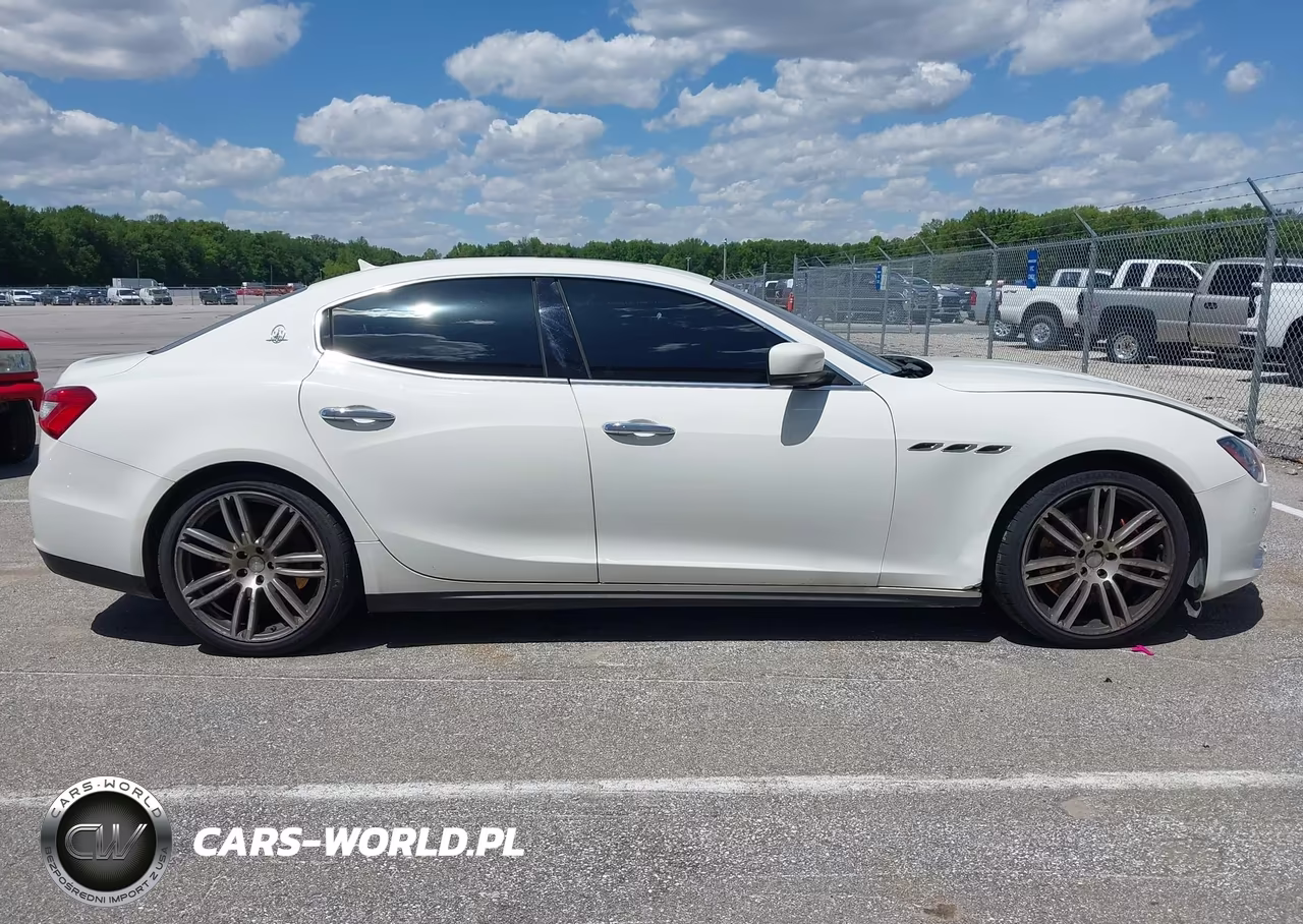 2014 Maserati Ghibli S Q4 VIN:ZAM57RTA1E1109736 - 13