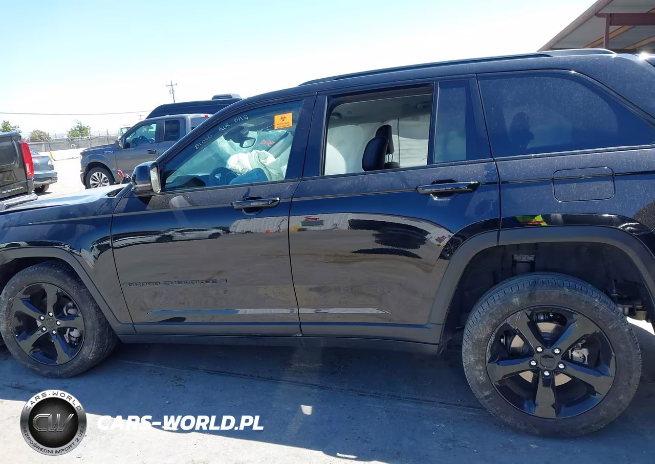 2024 Jeep Grand Cherokee Limited 4X4 VIN:1C4RJHBG8RC702396 - 14