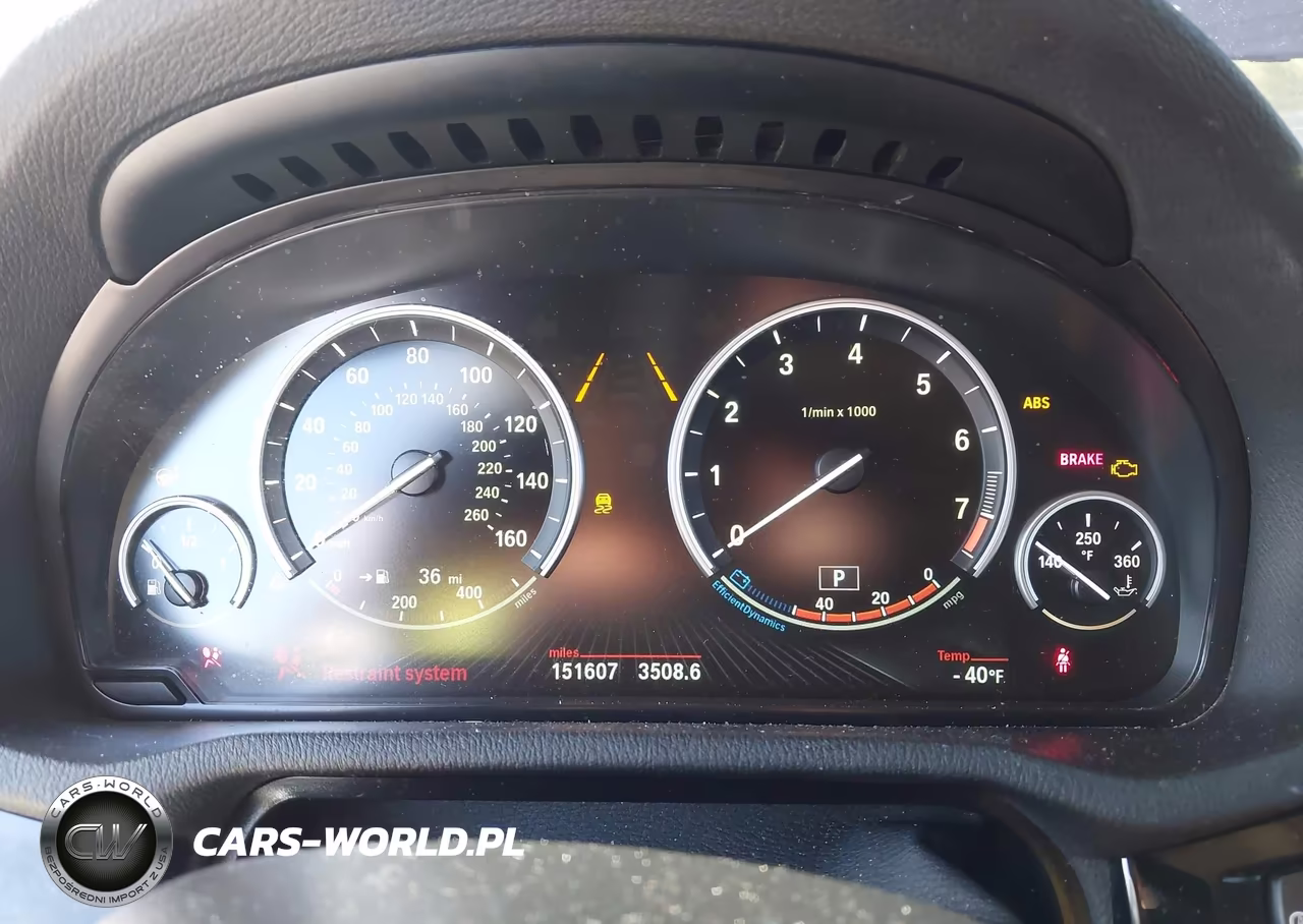 2017 BMW X3 xDrive28I VIN:5UXWX9C57H0T05944 - 7