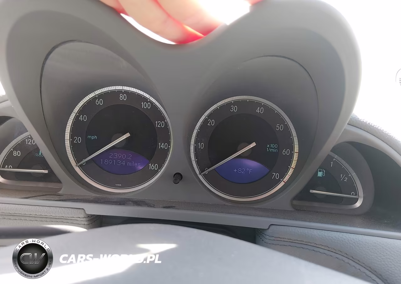 2003 Mercedes-Benz Sl 500 VIN:WDBSK75F23F050147 - 7