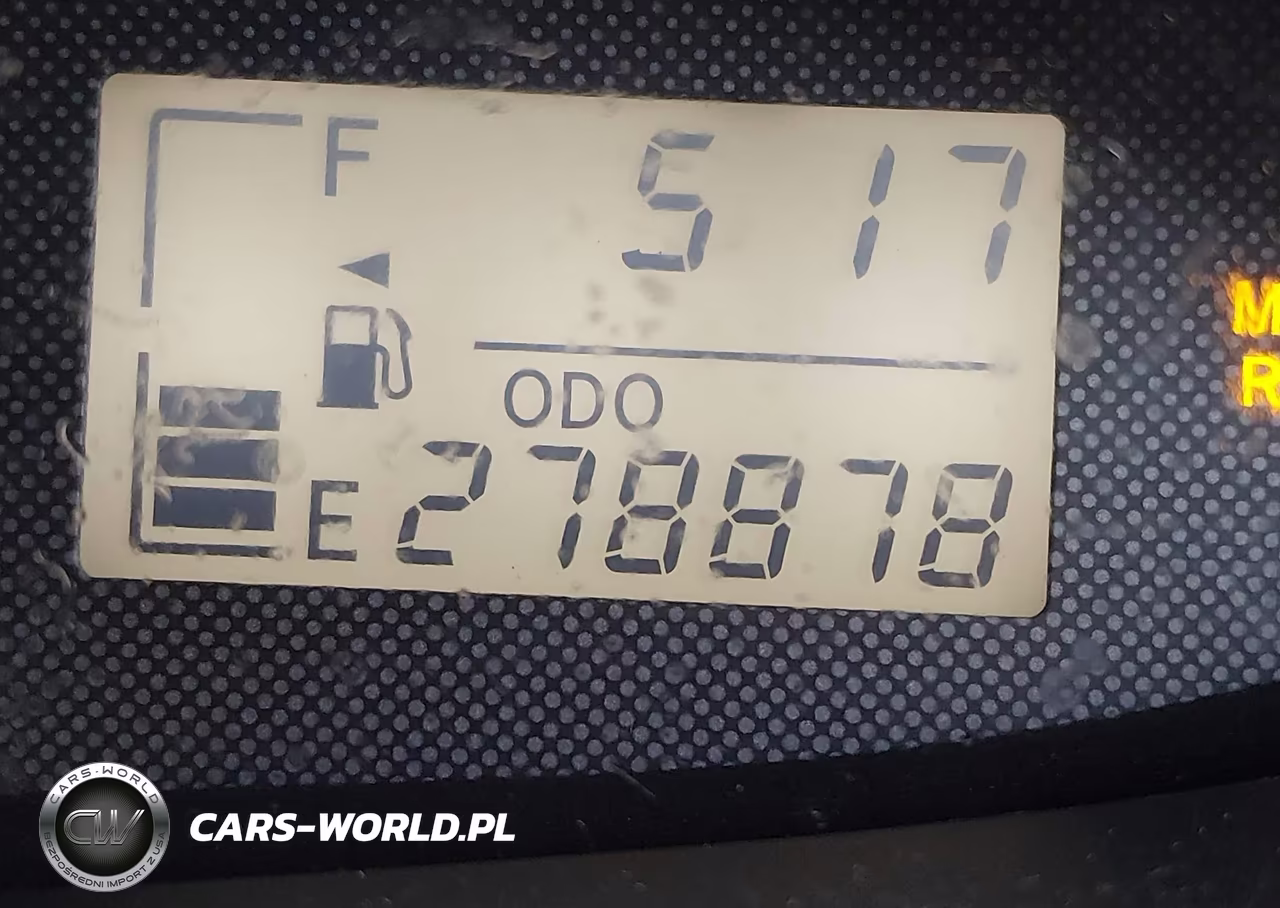 2008 Toyota Yaris VIN:JTDBT903X81228432 - 16