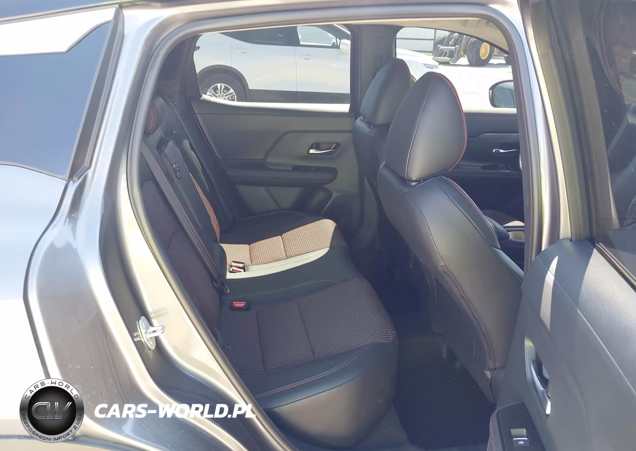 2025 Nissan Kicks Sr Fwd VIN:3N8AP6DA8SL422937 - 8