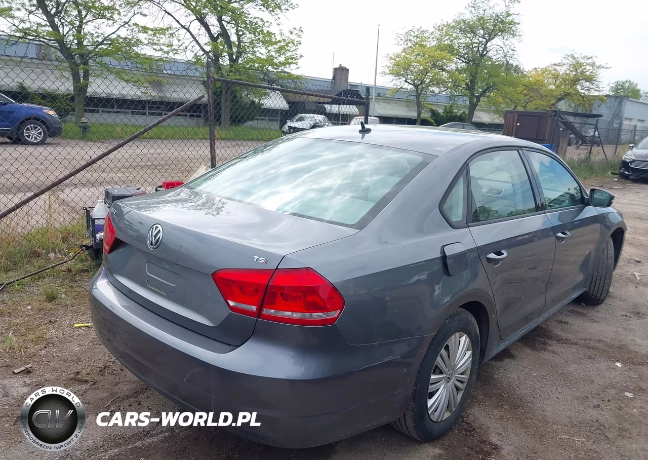 2014 Volkswagen Passat 1.8T S VIN:1VWAT7A3XEC063655 - 4