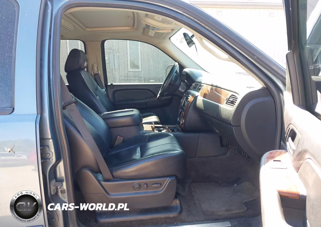 2008 Chevrolet Suburban 1500 Ltz VIN:3GNFK16368G176674 - 5